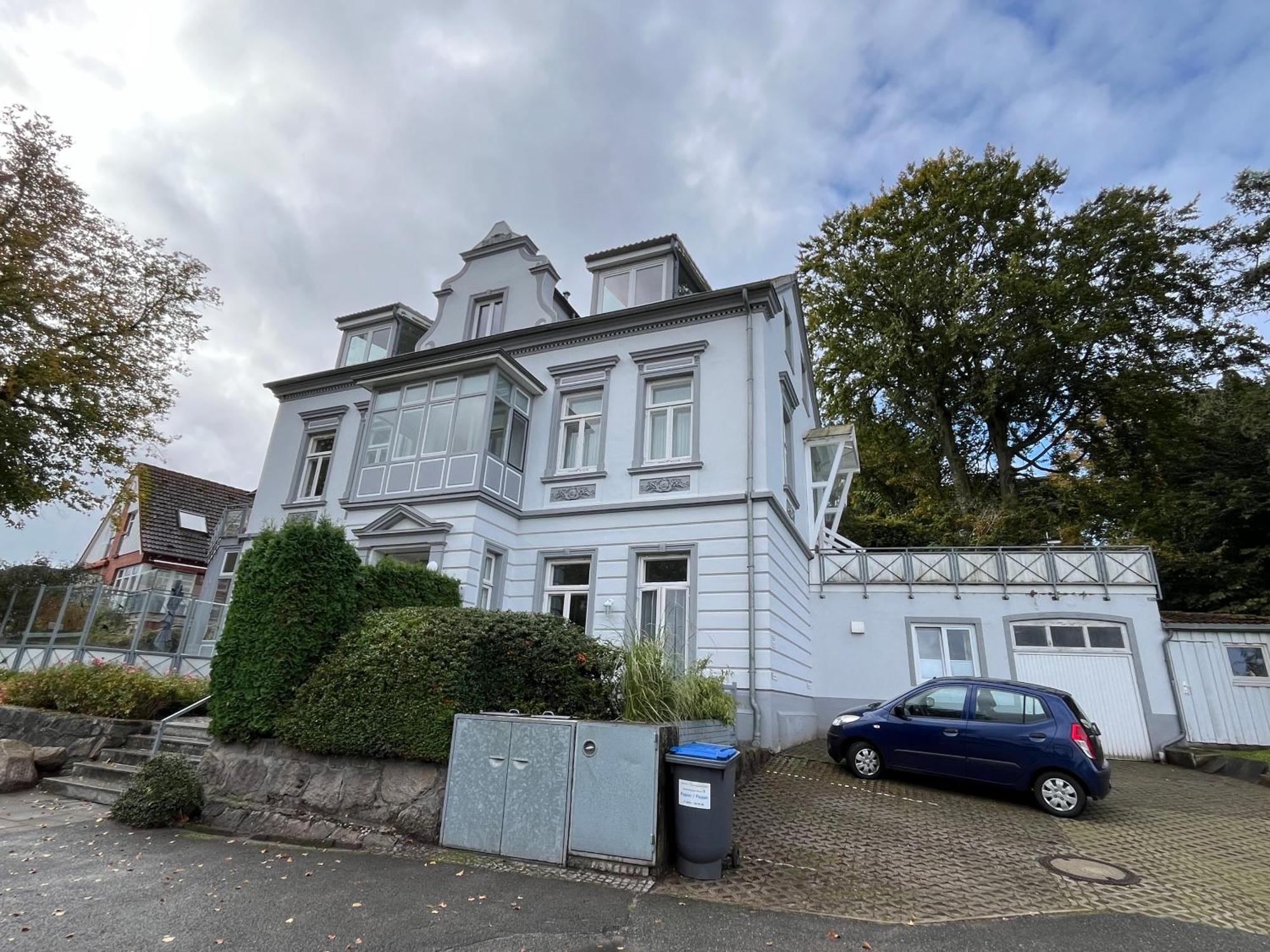 Wohnen Am Seglerhafen Mit Traveblick Im Kontorhaus Viele Extras Apartment Lubeck Exterior photo